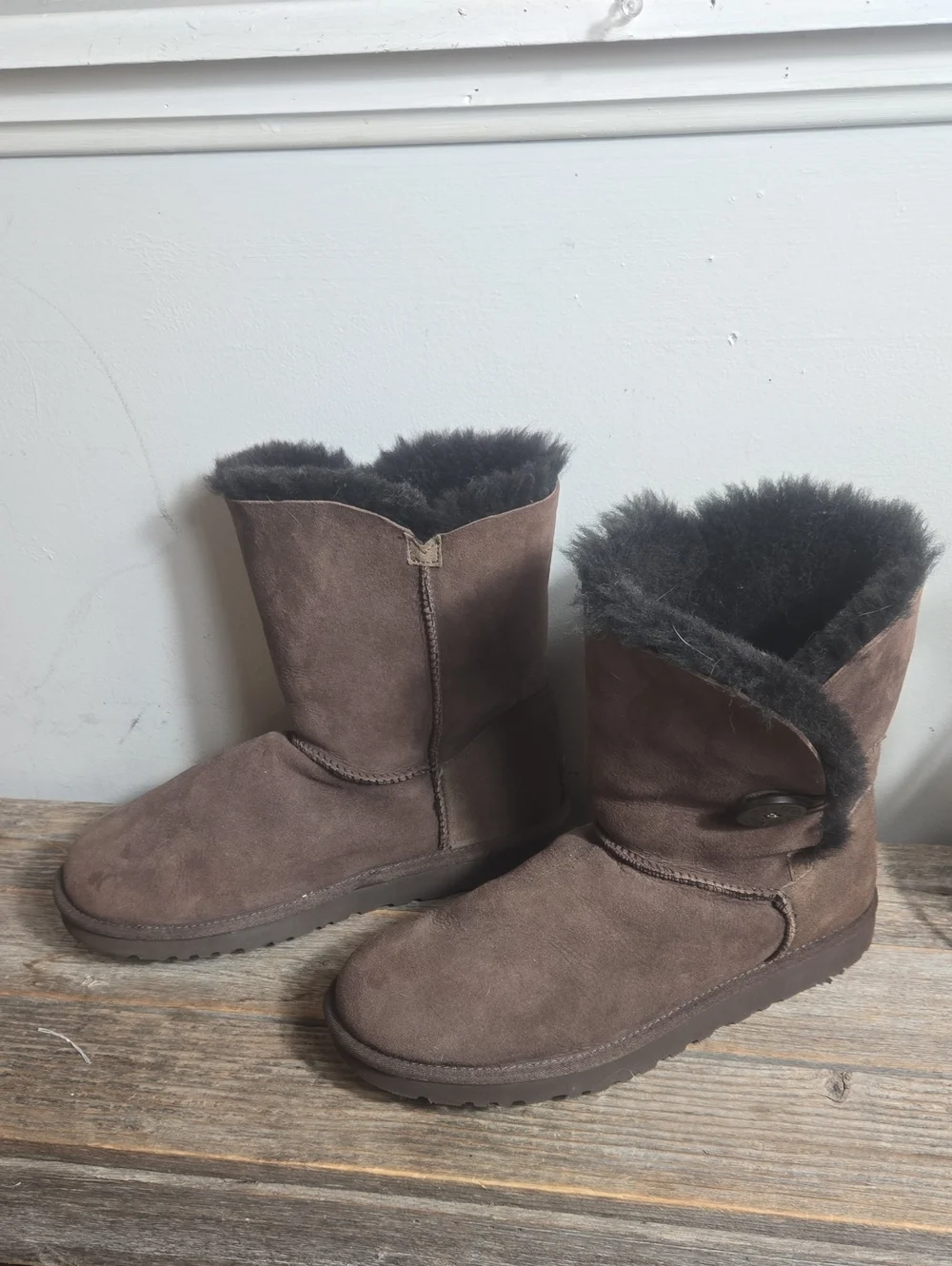 UGG Brown Bailey Button Shearling-Lined Women's Suede Boot